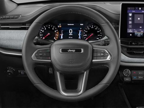 Used 2024 Jeep Compass Limited AWD/4WD image 8