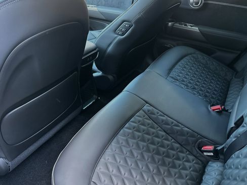 New 2024 Genesis GV60 Performance image 12