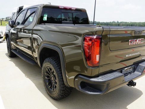 Used 2023 GMC Sierra 1500 AT4X AWD/4WD image 8