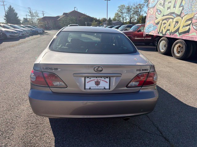 Used 2004 Lexus ES 330 w/ Premium Pkg FWD image 5