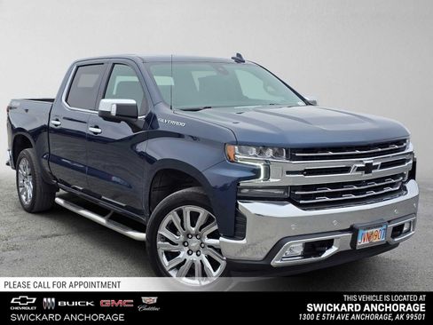 Used 2022 Chevrolet Silverado 1500 LTZ w/ LTZ Premium Package AWD/4WD image 1