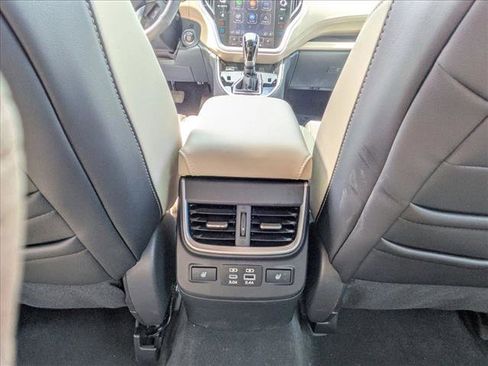 Used 2025 Subaru Legacy Limited w/ Popular Package #2 AWD/4WD image 13