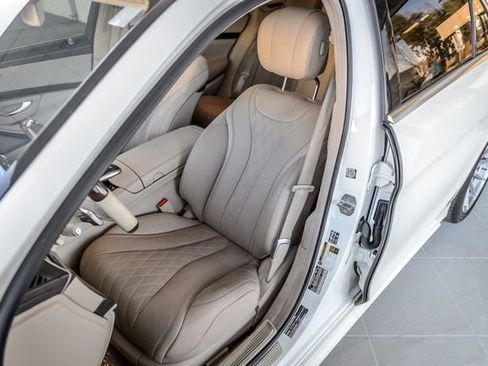 Used 2018 Mercedes-Benz S 560 Sedan image 38