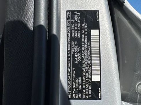 Used 2025 Volvo XC90 B6 Plus AWD/4WD image 28