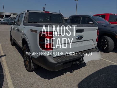 Used 2023 Ford Maverick Tremor AWD/4WD image 3