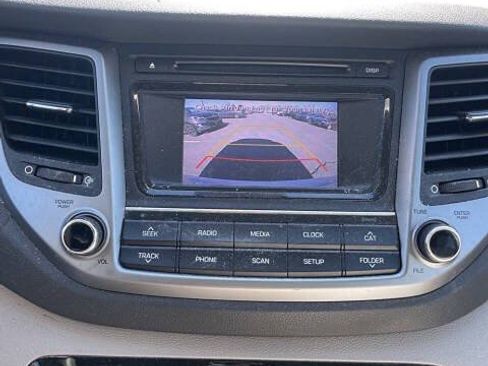 Used 2017 Hyundai Tucson SE FWD image 10