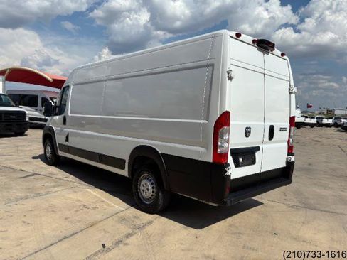 Used 2025 RAM ProMaster 3500 w/ Convenience Group FWD image 5