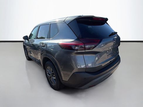 Used 2023 Nissan Rogue S AWD/4WD image 6