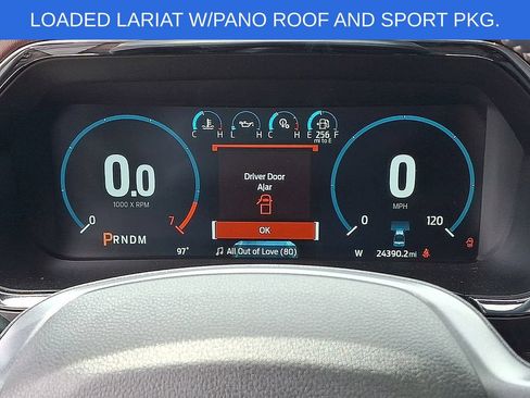 Used 2022 Ford F150 Lariat w/ Equipment Group 502A High AWD/4WD image 22