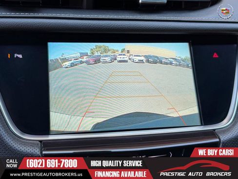 Used 2018 Cadillac XT5 FWD image 40