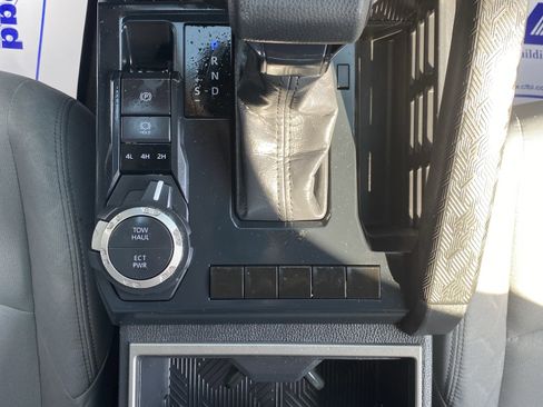 Used 2024 Toyota Tacoma SR5 image 11