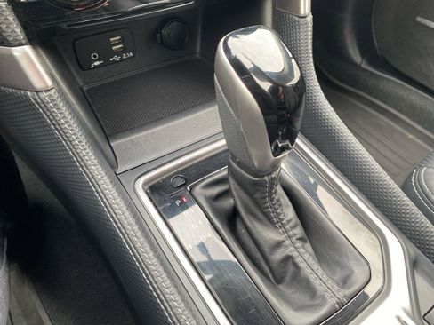 Used 2020 Subaru Forester Limited image 18