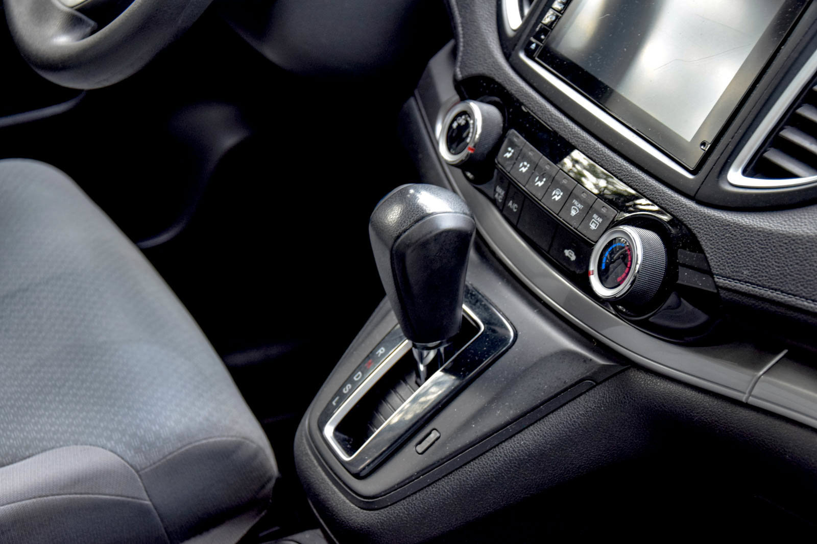 Used 2015 Honda CR-V EX image 9