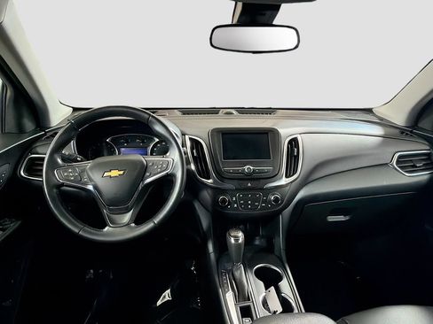 Used 2021 Chevrolet Equinox LT FWD image 22