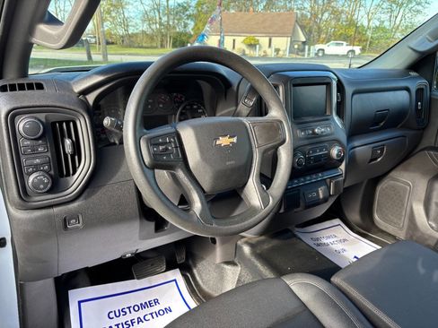 Used 2022 Chevrolet Silverado 1500 W/T w/ WT Value Package image 14