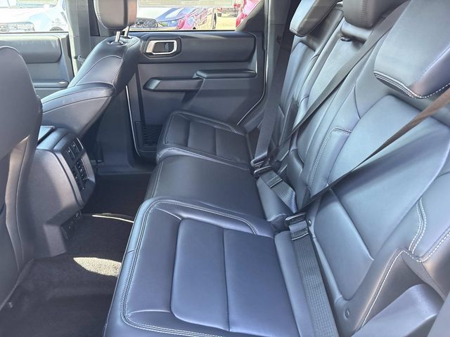New 2026 Ford Bronco Outer Banks w/ Sasquatch Package AWD/4WD image 18