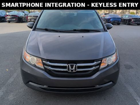 Used 2016 Honda Odyssey LX image 2