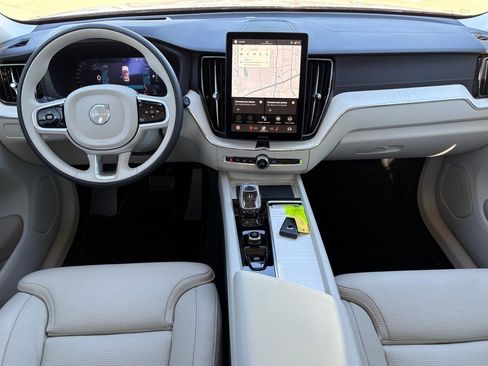 New 2026 Volvo XC60 T8 Ultra w/ Protection Package Premier image 11