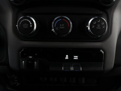 Used 2024 RAM 2500 Big Horn w/ Bed Utility Group image 6