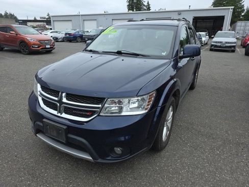 Used 2017 Dodge Journey SXT w/ Comfort/Convenience Group AWD/4WD image 1