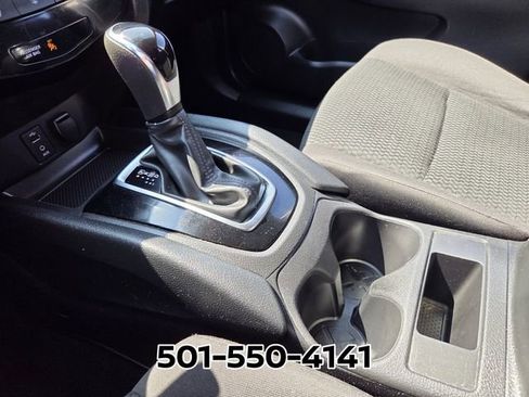 Used 2018 Nissan Rogue Sport S AWD/4WD image 25