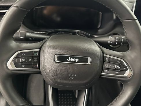 Used 2024 Jeep Compass Limited w/ High Altitude Package AWD/4WD image 15