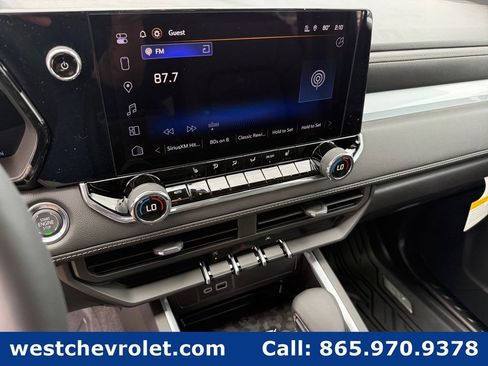 New 2026 Chevrolet Colorado LT w/ LT Convenience Package AWD/4WD image 17