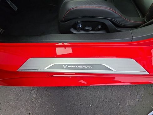 Used 2024 Chevrolet Corvette Stingray Premium Conv w/ Z51 Performance Package RWD image 26