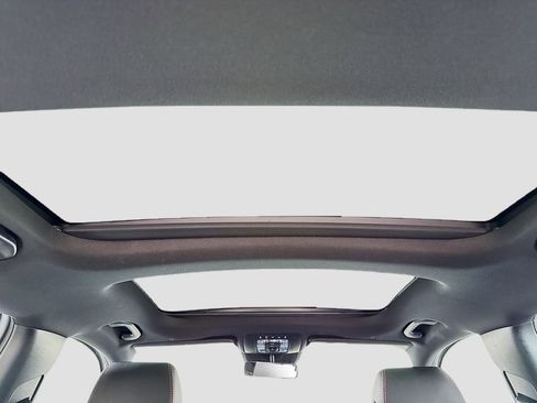 Used 2024 Mercedes-Benz GLB 35 AMG GLB 35 AMG image 22