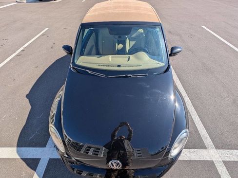 Used 2013 Volkswagen Beetle 2.5 image 6