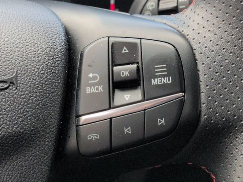 Used 2025 Ford Escape ST-Line AWD/4WD image 7