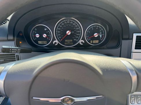 Used 2005 Chrysler Crossfire Limited RWD image 27