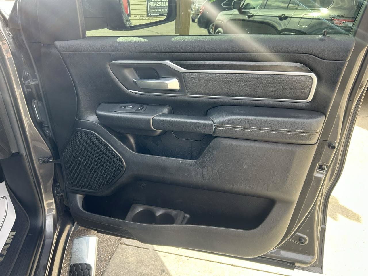 Used 2019 RAM 1500 Big Horn AWD/4WD image 15