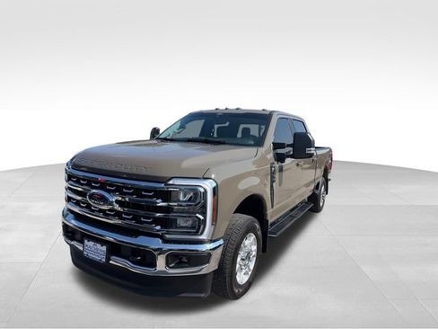 Used 2026 Ford F350 XLT w/ XLT Premium Package AWD/4WD image 38