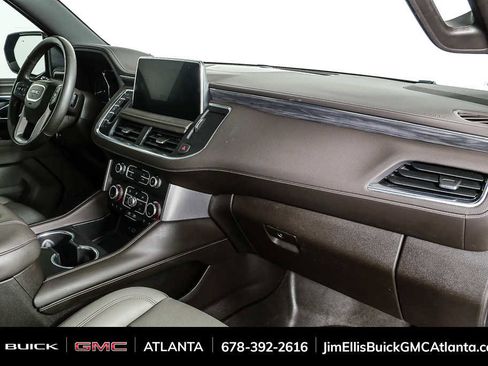 Used 2021 GMC Yukon SLT w/ SLT Premium Package image 26