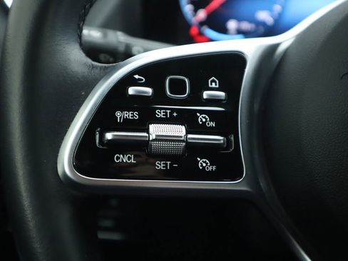 Used 2023 Mercedes-Benz GLA 250 image 11