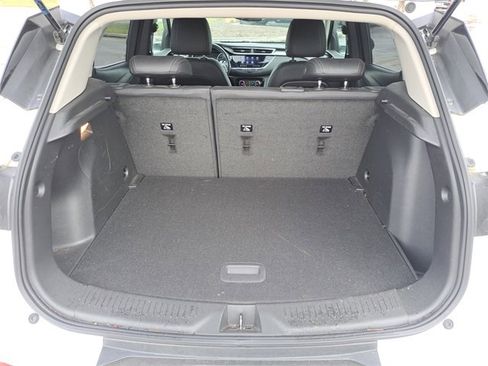 Used 2023 Buick Encore GX Preferred w/ Cold Weather Comfort Package image 5