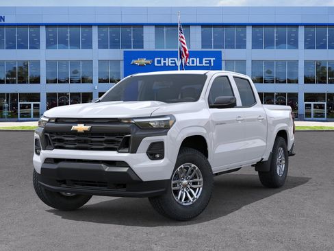 New 2026 Chevrolet Colorado LT w/ LT Convenience Package AWD/4WD image 6