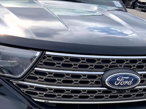 Certified 2021 Ford Explorer King Ranch image 30