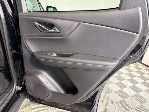 Used 2023 Chevrolet Blazer LT image 16