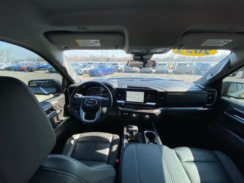 Used 2023 GMC Sierra 1500 Elevation w/ Elevation Premium Package image 11