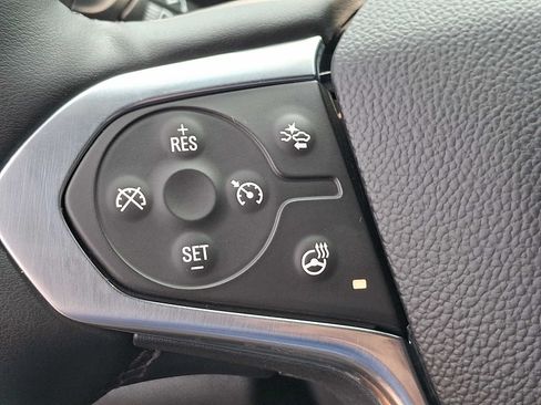 Used 2023 Chevrolet Traverse LT AWD/4WD image 21
