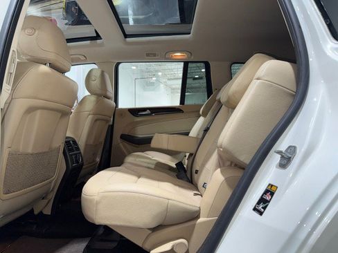 Used 2019 Mercedes-Benz GLS 450 4MATIC w/ Premium 1 Package image 44