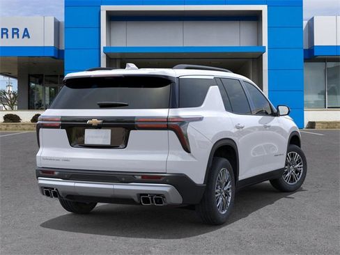 New 2026 Chevrolet Traverse LT w/ Driver Confidence Package image 4