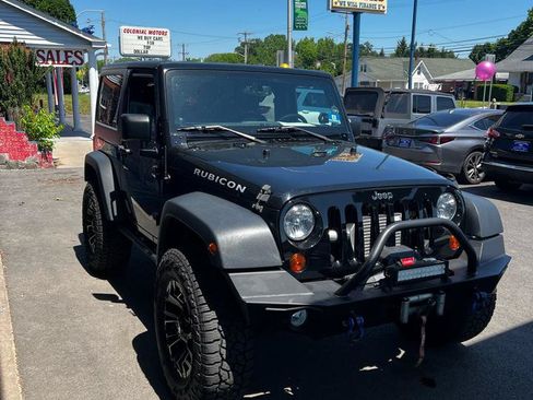 Used 2013 Jeep Wrangler Rubicon w/ Dual Top Group AWD/4WD image 4