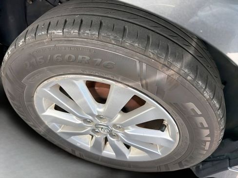 Used 2010 Toyota Corolla S image 21