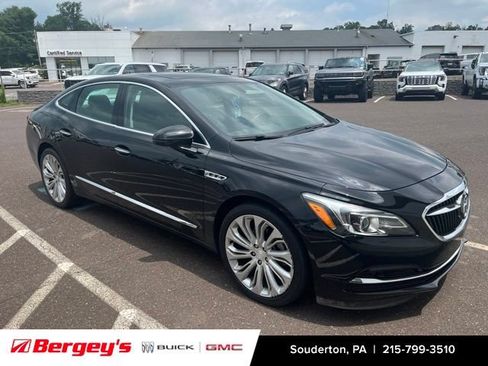 Used 2017 Buick LaCrosse Essence w/ Sun and Shade Package FWD image 5