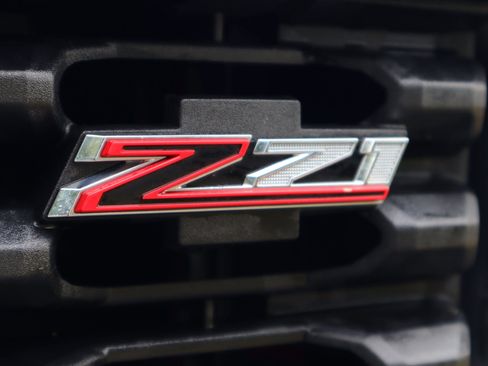 Used 2021 Chevrolet Silverado 1500 Custom Trail Boss image 31