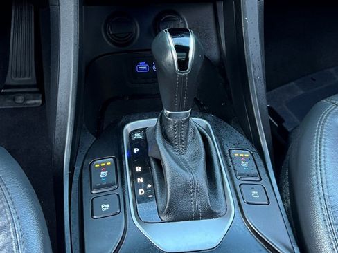 Used 2017 Hyundai Santa Fe Sport image 23