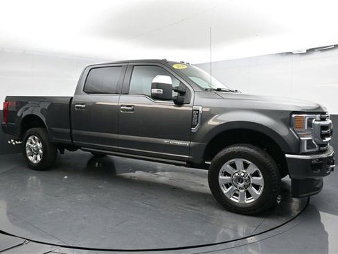 Used 2020 Ford F350 Platinum w/ FX4 Off-Road Package image 3